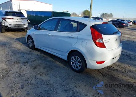 2014 Hyundai Accent Gs z USA, uszkodzony, nr VIN KMHCT5AE4EU155481